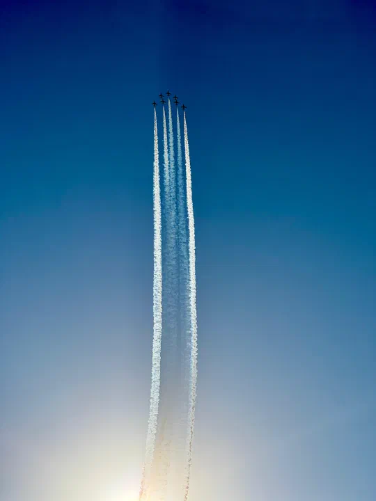 /img/drawer/2024/airshow/airshow-3.jpeg